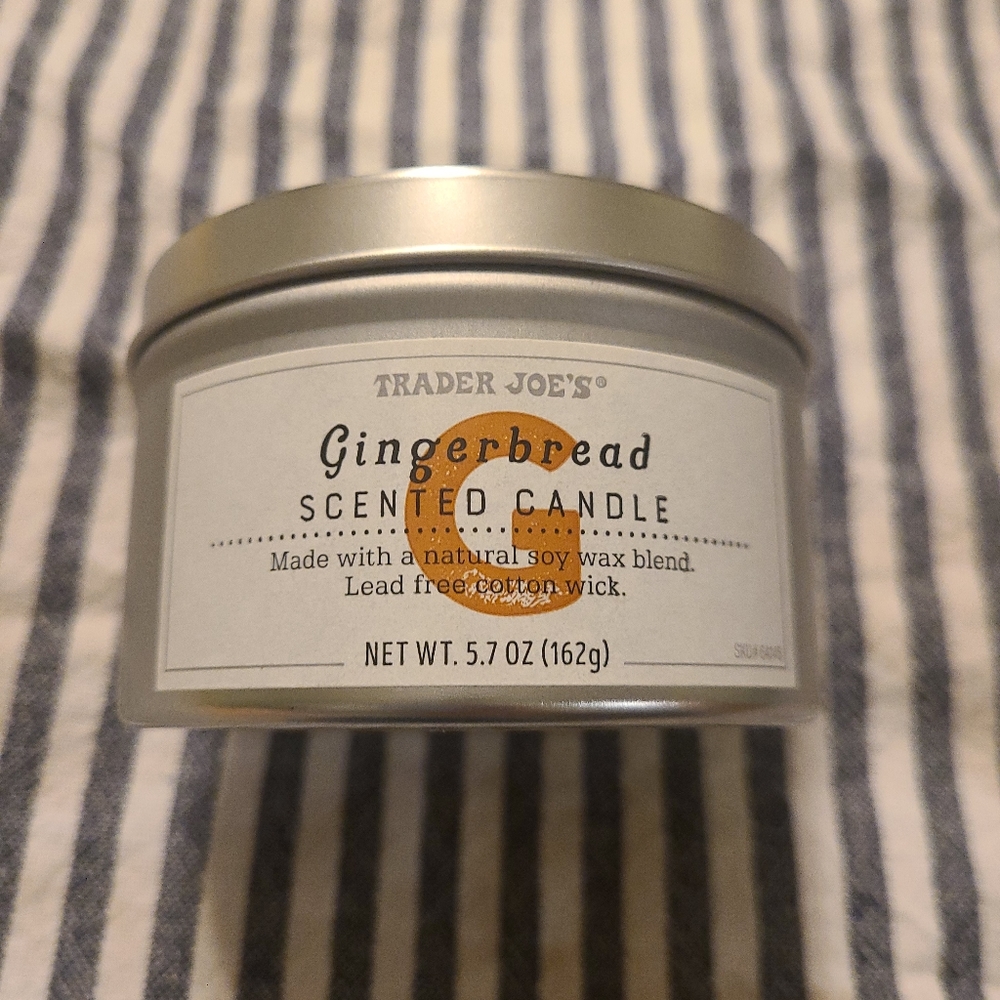 NEW trader Joe's Gingerbread Candle